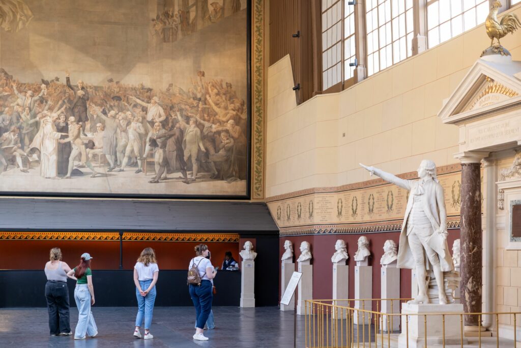 Visuel officiel de la visite La Révolution et la salle du Jeu de paume à Versailles
